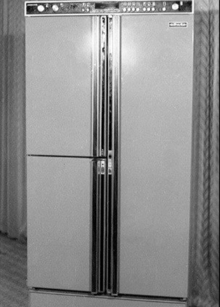 Réfrigérateur à trois chambres ZIL-65 Réfrigérateur à trois chambres ZIL-65