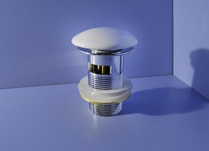 Manufacturers offer nice fittings Stylish bottom valve