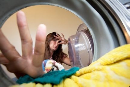 Bad smell from the washing machine drum Dirty drum washing problems
