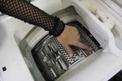 The drum cleaning methods are the same for all types of machines. Top-loading typewriter care