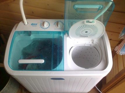 The machine with two compartments