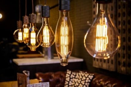 Device and elements of filament LED lamps Filament lamp