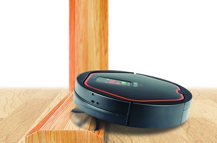 Appearance of the robot vacuum cleaner brand iClebo Arte Vacuum cleaner iClebo Arte profile