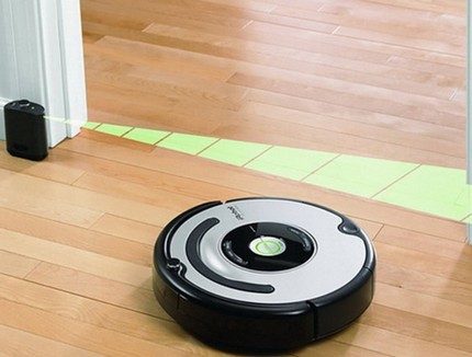 Beberapa aksesori robot mesti dibeli Dinding maya untuk robot