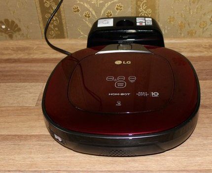 Brand models are reliable Red LG Robot Vacuum Cleaner
