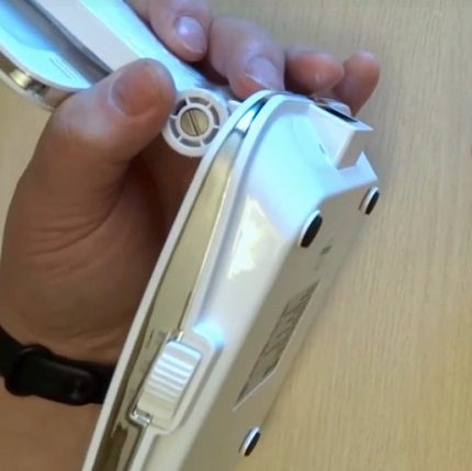 Battery Operated LED Downlight Switch Button for putting the lamp in standalone mode