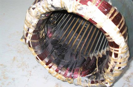 Nếu không có thiết bị an toàn, động cơ có thể bị cháy. Đốt cháy động cơ quanh co