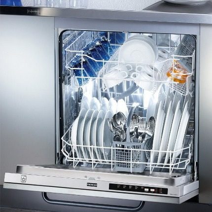 Rinsing lasts until the water is clear Water purity control