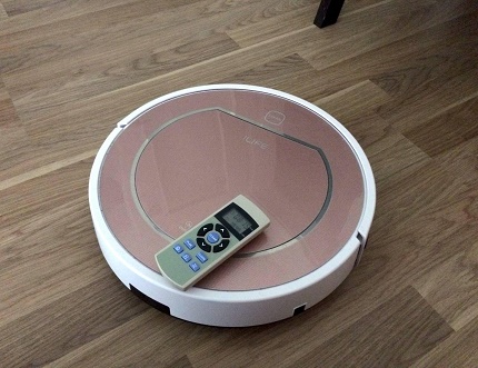 Vacuum cleaner robot control panel Vacuum cleaner robot control panel