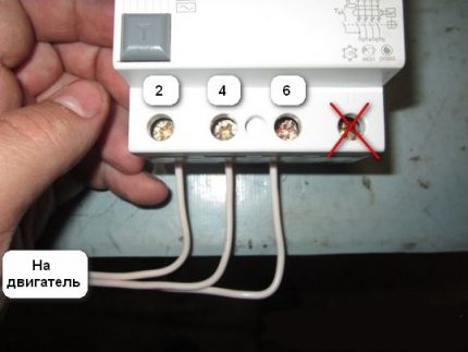 RCD four-pole will protect the motor from short-circuit Scheme 4