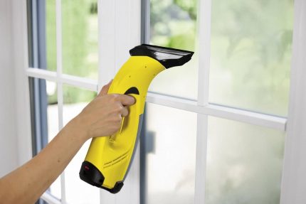 Window Vertical Vacuum Cleaner Window cleaner