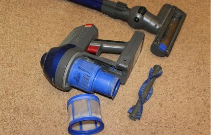 Dismantling the vacuum cleaner for cleaning Disassembled Vertical Vacuum Cleaner