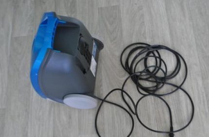 يصل سلك هذا النموذج إلى 6 أمتار كابل الكهرباء SC4140