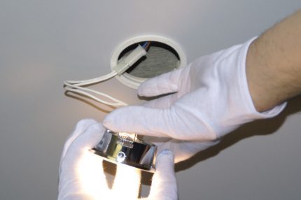Installation of fixtures can be done by yourself Precautions when installing the lamp