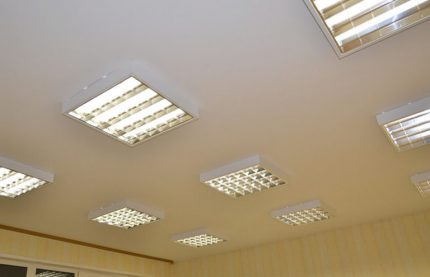 Fluorescent lighting Raster lights in stretch fabric