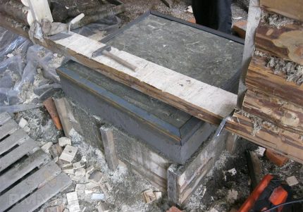 Monolitinis betoninis pagrindas krosnies statybai