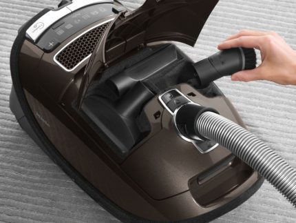 Nozzle storage compartment Vacuum cleaner Mile with storage for nozzles