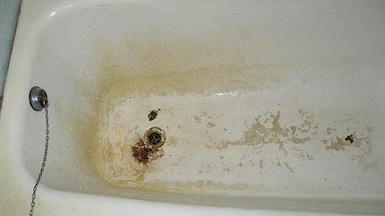 Mechanische emailschade Coatingchips voor de badkamer