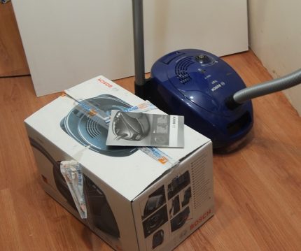 Model vacuum cleaner Bosch BSG 61800 Vacuum cleaner Bosch BSG 61800