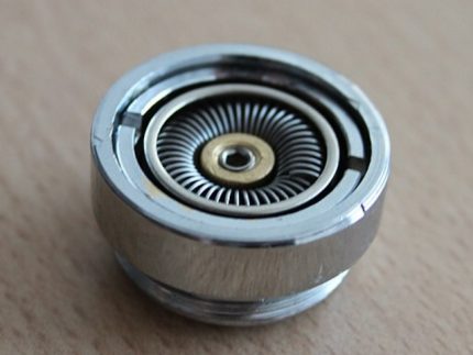 Nozzles for saving water Water limiters for faucets