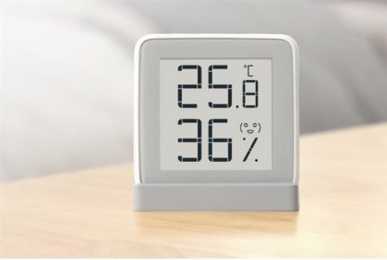 Humidity and Temperature Measuring Instrument