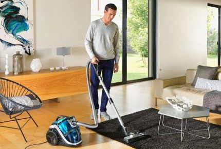 Pembersih lantai Rowenta yang hebat Pembersih Vakum 750 W Roventa