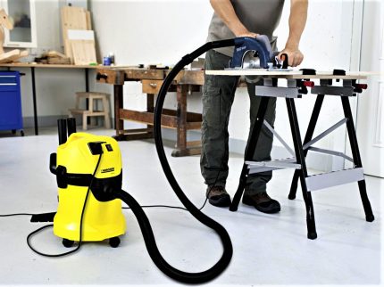 KARCHER MV3P industrimodell Industriell støvsuger KARCHER MV3P under drift