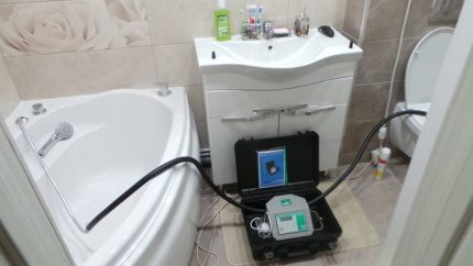 Device for checking meters at home Verification device