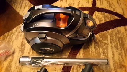 Pembersih Vakum LG2000w baru
