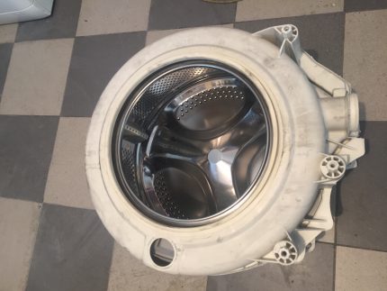 Le réservoir en acier inoxydable est plus lourd Réservoir de machine à laver