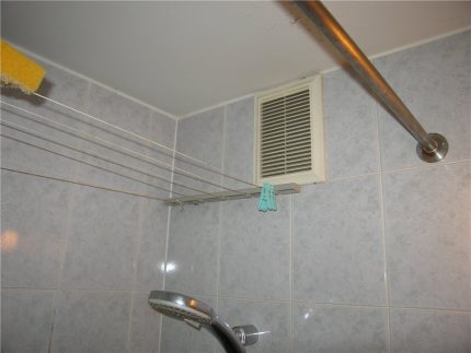 Grelhas de ventilação em plástico