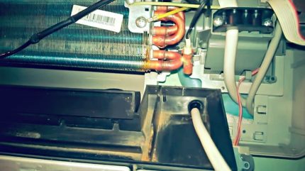 Drain hole cleaning Cable drainage cleaning