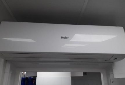 מערכת מפוצלת מקורה של Haier פיצול חשבונית של חיוור