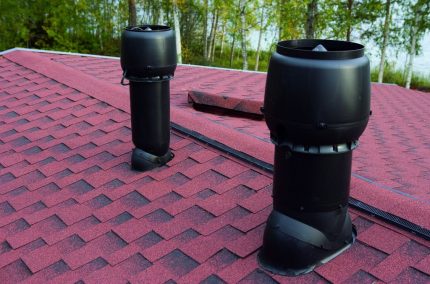 Roof ventilation outlet Roof ventilation outlet