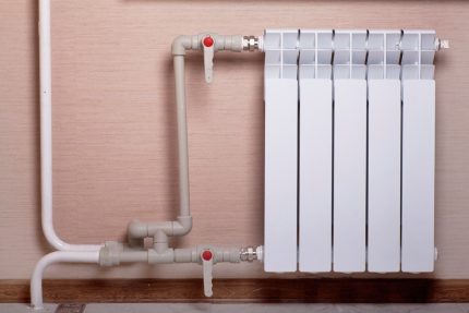 Ketukan Penutupan Radiator