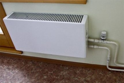 Utilisation d'un thermostat lors de la connexion de radiateurs en parallèle Intégration simple du thermostat