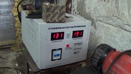 Elektronski stabilizator za kuću Regulator napona u privatnoj kući