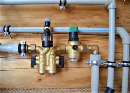 Réseau privé de conduites d'eau Pipeline d'eau froide