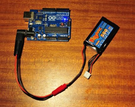 Alimentation du processeur Arduino Alimentation par batterie Arduino