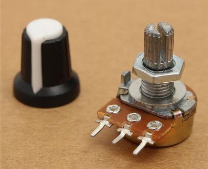 Appareil pour mesurer le potentiel d'appareils basés sur Arduino Potentiomètre rotatif avec capuchon