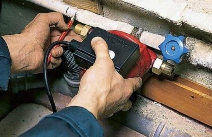 Pag-install ng pump pump Ang pump pump upang madagdagan ang presyon