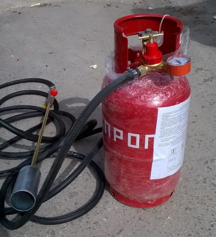 Κύλινδρος αερίου προπανίου για σύνδεση με καυστήρα ζεστού νερού