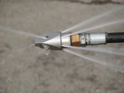 Peranti untuk pembersihan hidrodinamik Peranti pembuangan pembetung hidrodinamik
