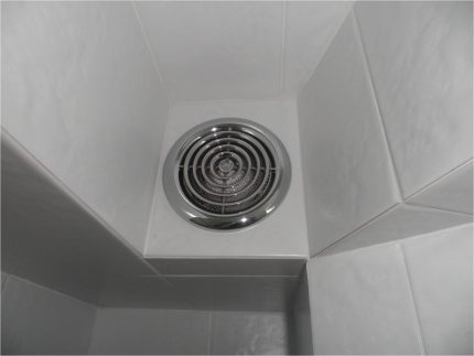 Round fan pabahay Naka-tile na tambutso sa dingding