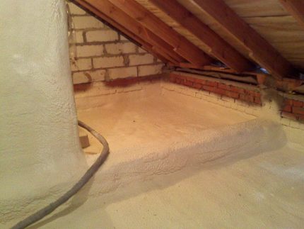 When choosing a material, you need to pay attention to its moisture resistance Moisture resistance of a heater