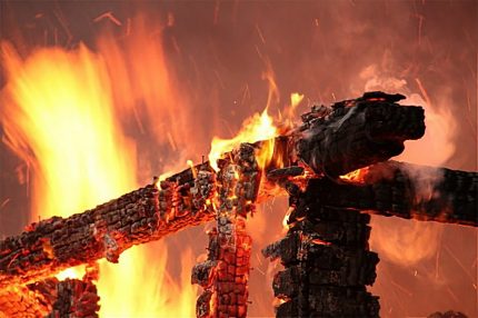 Les types de matériaux non combustibles doivent être utilisés comme isolants Incendie dans un immeuble résidentiel