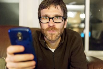 Contrôle intelligent de la maison à partir d'un smartphone Contrôle intelligent de la maison à partir d'un smartphone