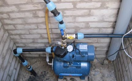 Well construction and construction of a caisson Installation of a pumping station in a caisson