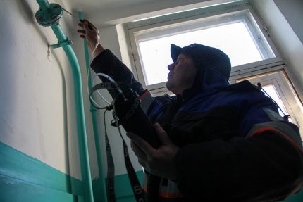 Kiểm tra thiết bị gas trong nhà Kiểm tra thiết bị gas trong nhà