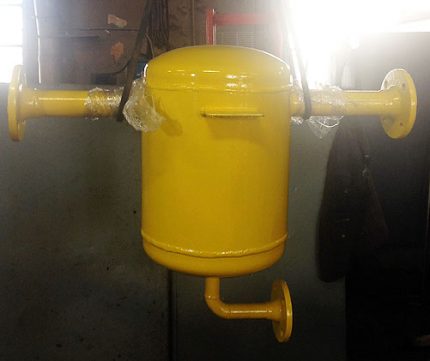 Overhead condensate collector Overhead condensate collector